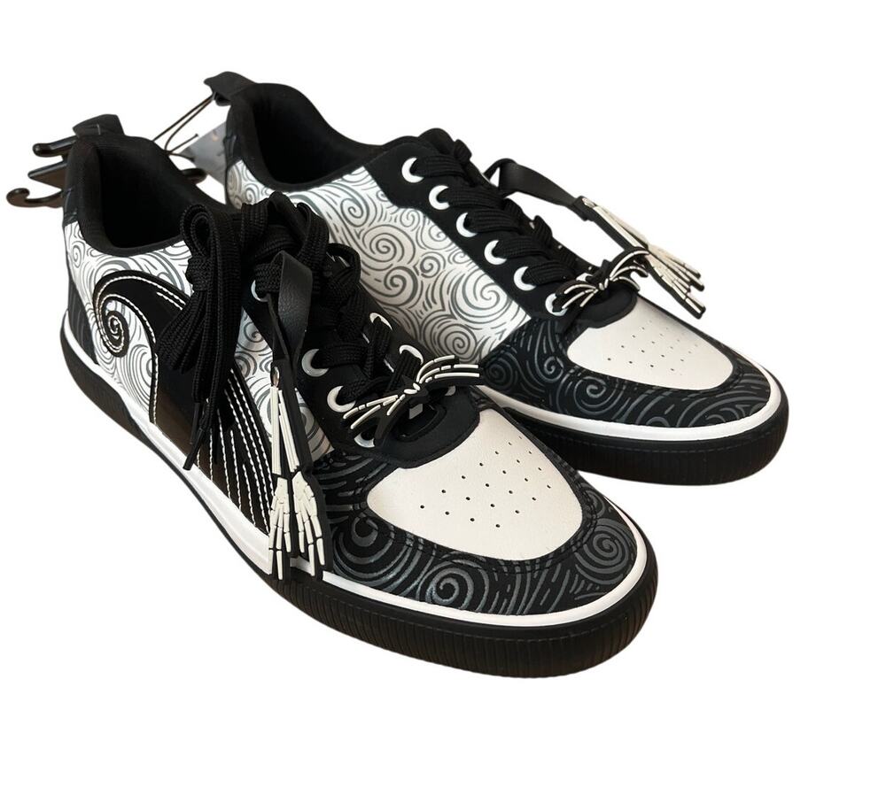 Ground Up NWOB Men's Size 10 Nightmare Before Christmas Sneakers